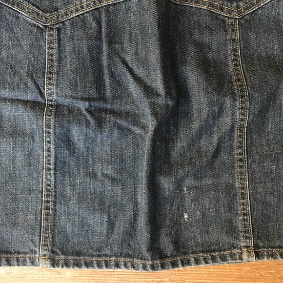 SOLD   GAP Jeans Chic Dark Wash Denim Skirt Size L - Picture 8 of 8